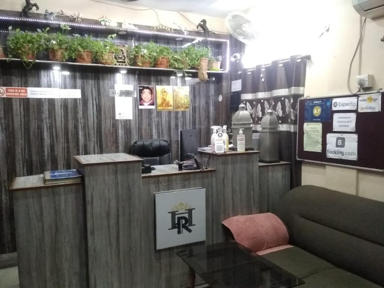 כלכותה Hotel Royale מראה חיצוני תמונה